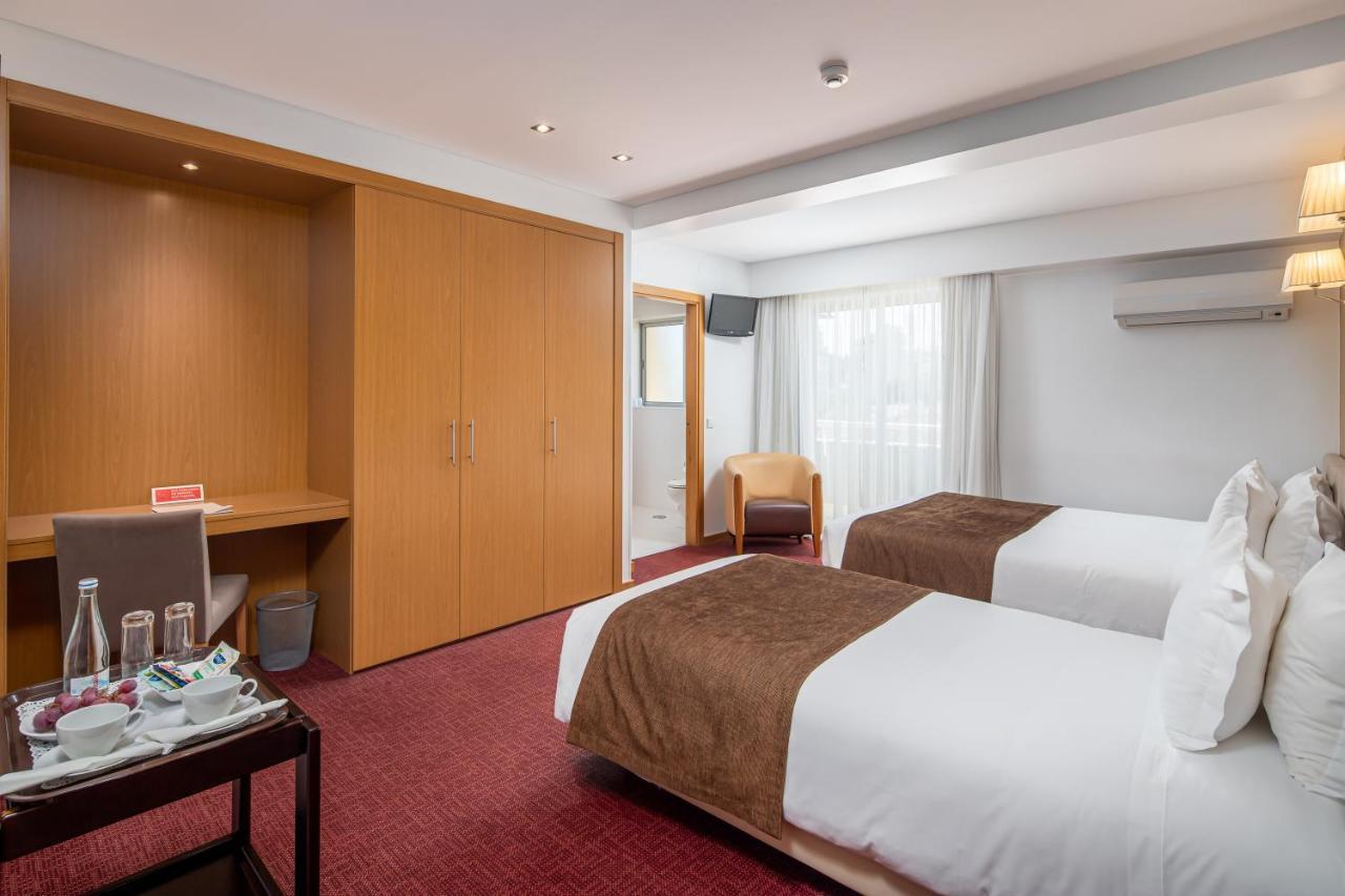 Hotel Sao Luis Лейрія Екстер'єр фото