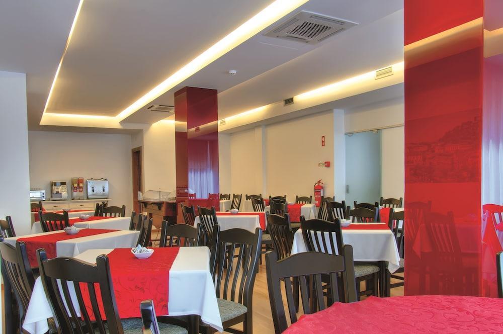 Hotel Sao Luis Лейрія Екстер'єр фото