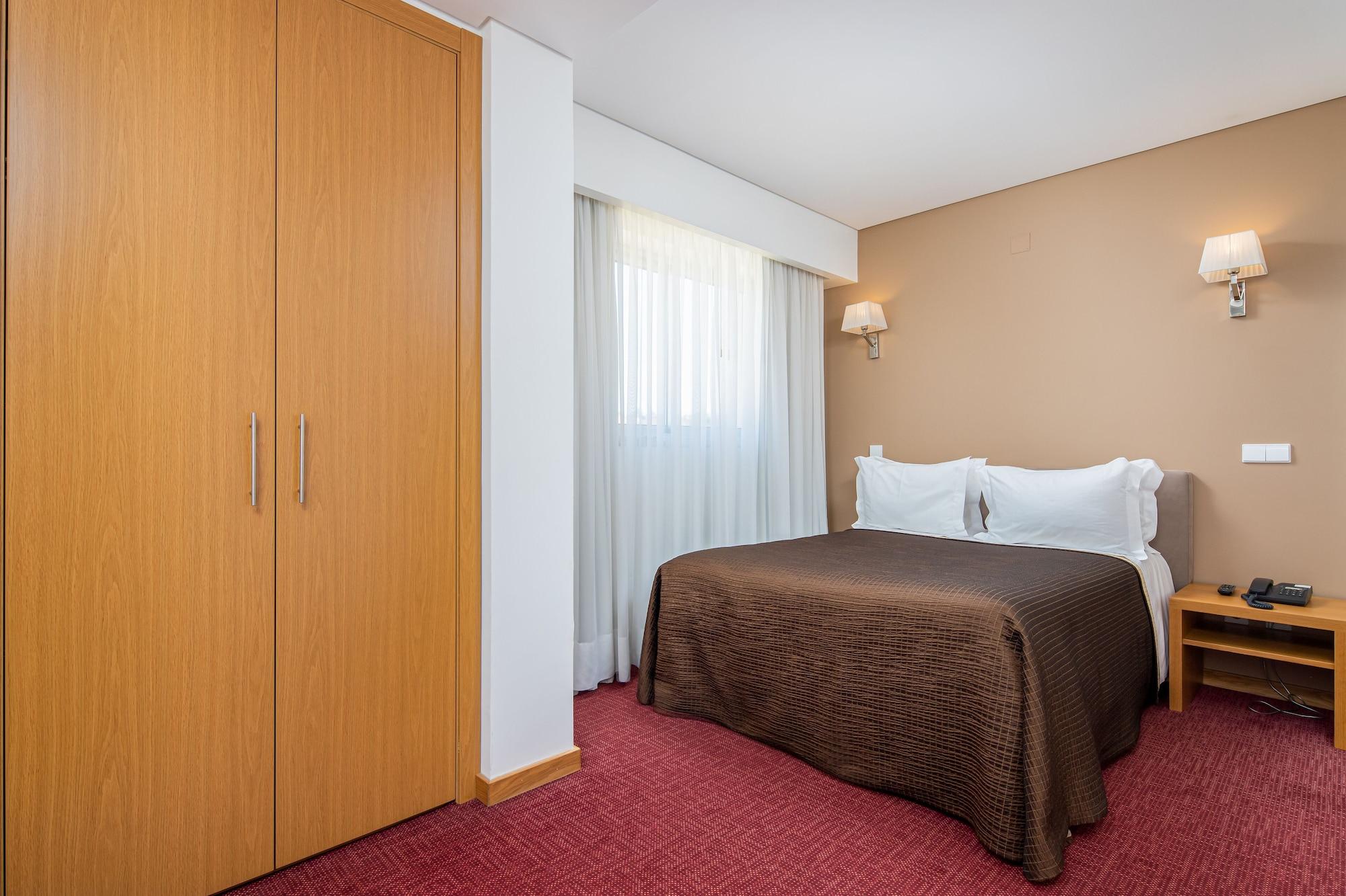 Hotel Sao Luis Лейрія Екстер'єр фото